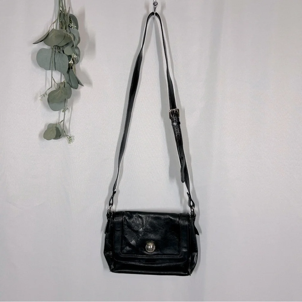 Kate Spade | Vintage Roland Park Kirk Crossbody Black Leather Purse Bag
